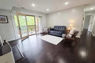 9914 Grapewood Ct, Manassas, VA 20110 - Photo 5