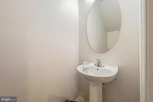 8924 Center St, Manassas, VA 20110 - Photo 17