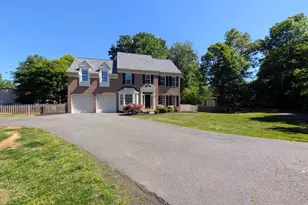 10125 S Grant Ave, Manassas, VA 20110 - Photo 3