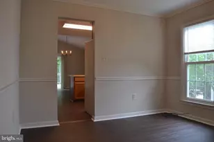 9614 Shannon Ln, Manassas, VA 20110 - Photo 5