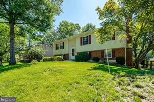 9231 Landgreen St, Manassas, VA 20110 - Photo 3