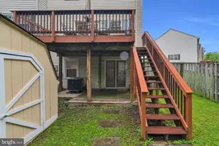 8683 Point of Woods Dr, Manassas, VA 20110 - Photo 37