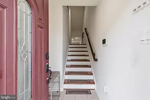 10215 Fountain Cir, Manassas, VA 20110 - Photo 1