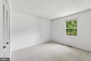 8746 Country Ln, Manassas, VA 20110 - Photo 25