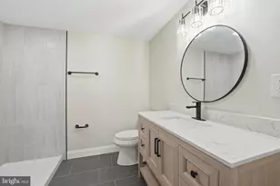 9020 Old Hickory Ct, Manassas, VA 20110 - Photo 19