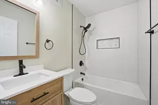 9020 Old Hickory Ct, Manassas, VA 20110 - Photo 15