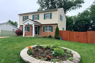 8580 King Carter St, Manassas, VA 20110 - Photo 3