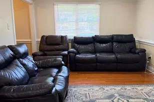 8580 King Carter St, Manassas, VA 20110 - Photo 11