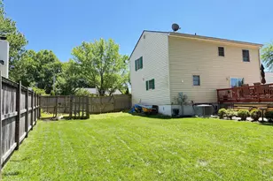8580 King Carter St, Manassas, VA 20110 - Photo 35