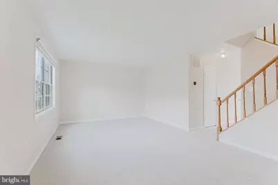 8696 Carlton Drive, Manassas, VA 20110 - Photo 5