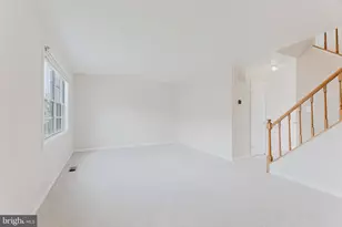 8696 Carlton Dr, Manassas, VA 20110 - Photo 5