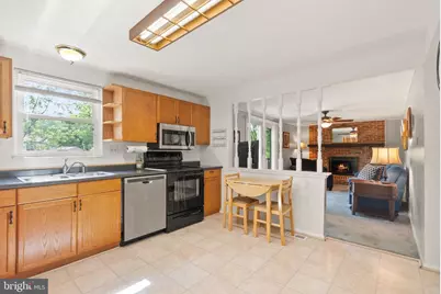 8196 Oakglen Road, Manassas, VA 20110 - Photo 11