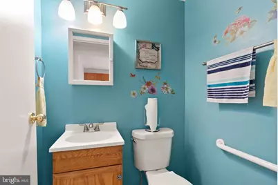 8196 Oakglen Road, Manassas, VA 20110 - Photo 33