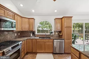 10323 Amberleigh Ct, Manassas, VA 20110 - Photo 13