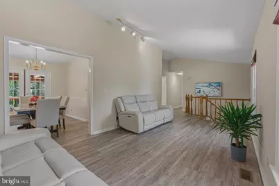 9729 Zimbro Avenue, Manassas, VA 20110 - Photo 5