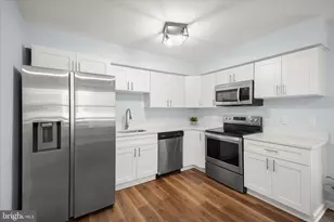 9764 Bragg Ln, Manassas, VA 20110 - Photo 7