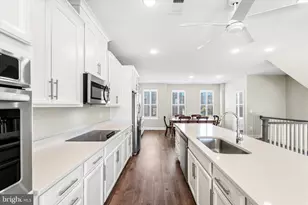 9828 Buchanan Loop, Manassas, VA 20110 - Photo 13