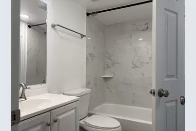 9574 Jayhawk Terrace #103, Manassas, VA 20110 - Photo 3