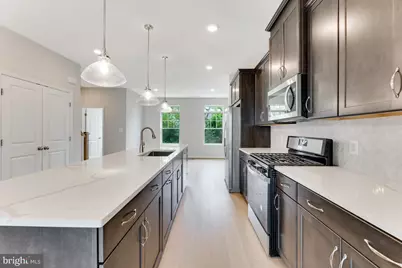 9333 Barnes Loop, Manassas, VA 20110 - Photo 7