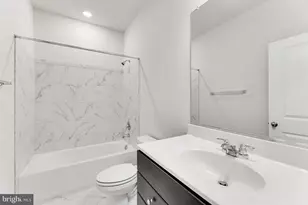 9333 Barnes Loop, Manassas, VA 20110 - Photo 11