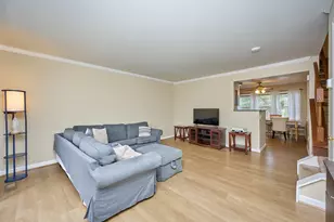 9711 Sassafras Ct, Manassas, VA 20110 - Photo 3