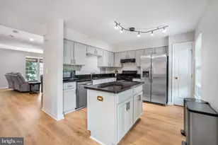 9199 Yarrow Ln, Manassas, VA 20110 - Photo 19