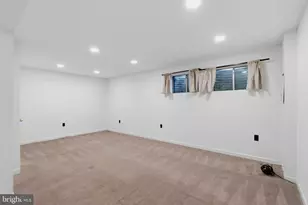9198 Laurelwood Ct, Manassas, VA 20110 - Photo 27