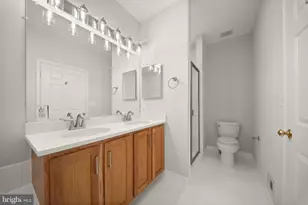 8297 Gaither St, Manassas, VA 20110 - Photo 23