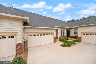 8297 Gaither St, Manassas, VA 20110 - Photo 3