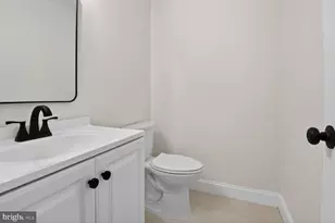 8715 Bretton Woods Dr, Manassas, VA 20110 - Photo 7