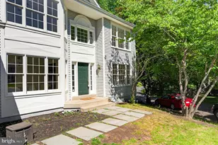 10202 Daylily Ct, Manassas, VA 20110 - Photo 3