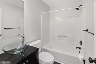 9262 Chapman Oak Dr, Manassas, VA 20110 - Photo 13