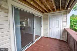 9262 Chapman Oak Dr, Manassas, VA 20110 - Photo 3