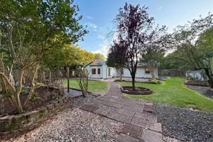 8947 Rosewood St, Manassas, VA 20110 - Photo 41