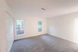 8947 Rosewood St, Manassas, VA 20110 - Photo 15