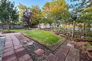 8947 Rosewood St, Manassas, VA 20110 - Photo 39