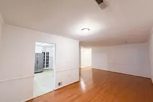 8947 Rosewood St, Manassas, VA 20110 - Photo 13