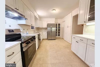 8947 Rosewood Street, Manassas, VA 20110 - Photo 7