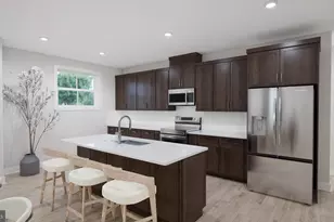 9724 Main St, Manassas, VA 20110 - Photo 3