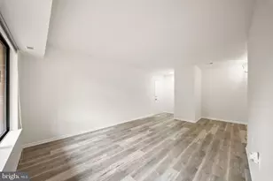 8463 Crozier Ct, Manassas, VA 20110 - Photo 5