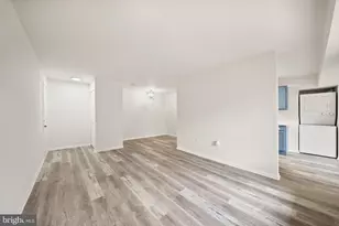 8463 Crozier Ct, Manassas, VA 20110 - Photo 3