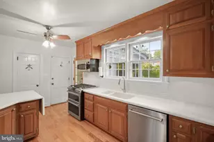 9305 Main St, Manassas, VA 20110 - Photo 43