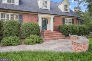 9305 Main St, Manassas, VA 20110 - Photo 9
