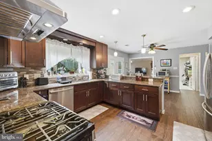 8878 Sweetbriar St, Manassas, VA 20110 - Photo 11