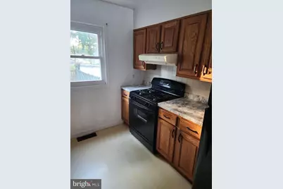 8333 Ivy Glen Court, Manassas, VA 20110 - Photo 5