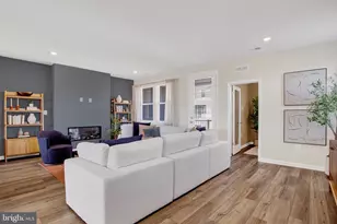 9660 Swallowtail Ln, Manassas, VA 20110 - Photo 11