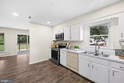 9254 Garnet Court, Manassas, VA 20110 - Photo 13