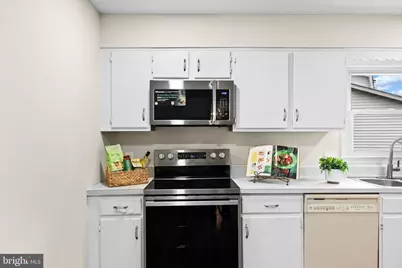9254 Garnet Court, Manassas, VA 20110 - Photo 11