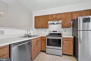 9410 Scarlet Oak Dr, Manassas, VA 20110 - Photo 13