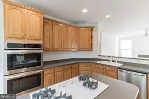 8218 Warfield St, Manassas, VA 20110 - Photo 13